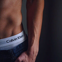 Bóxer Calvin Klein® Premium (12 unidades) + 12 Pares de medias (REGALO) [Importado 100% desde la fábrica]